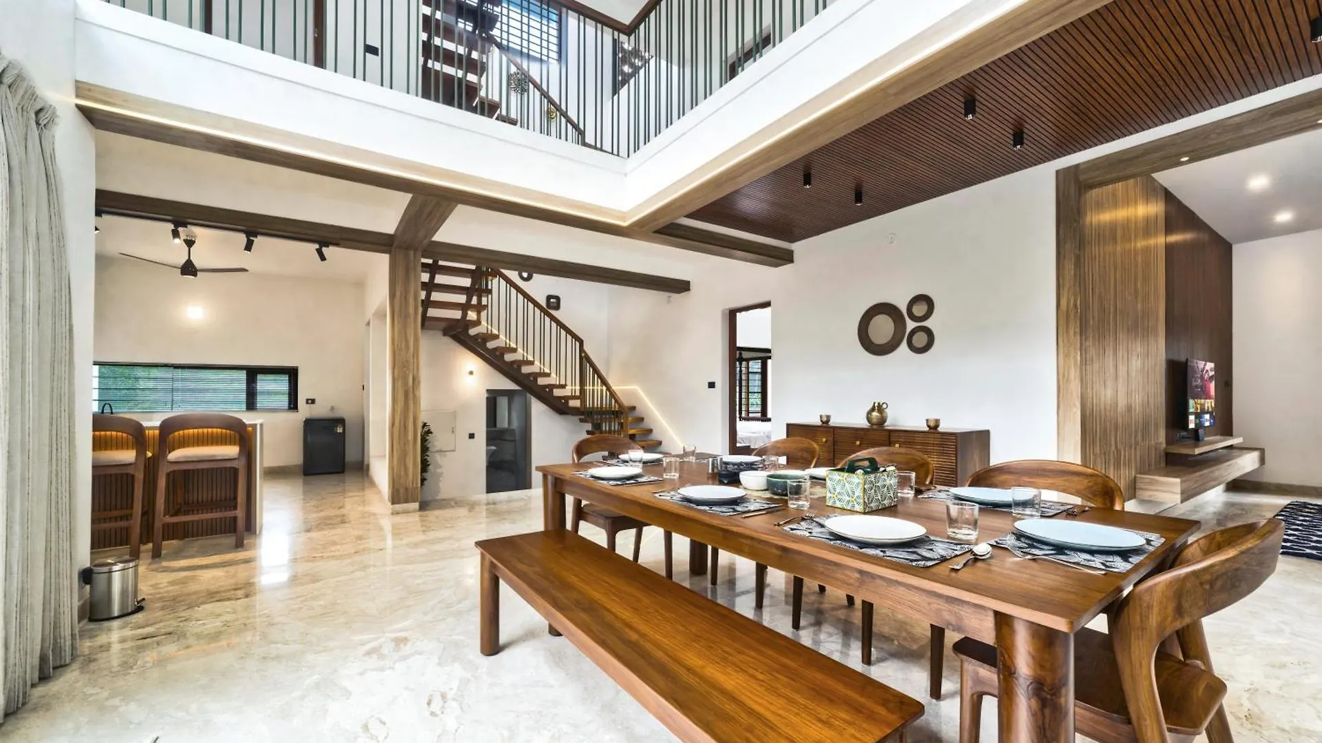 The Zenith - Premium Pool Villa Kochi