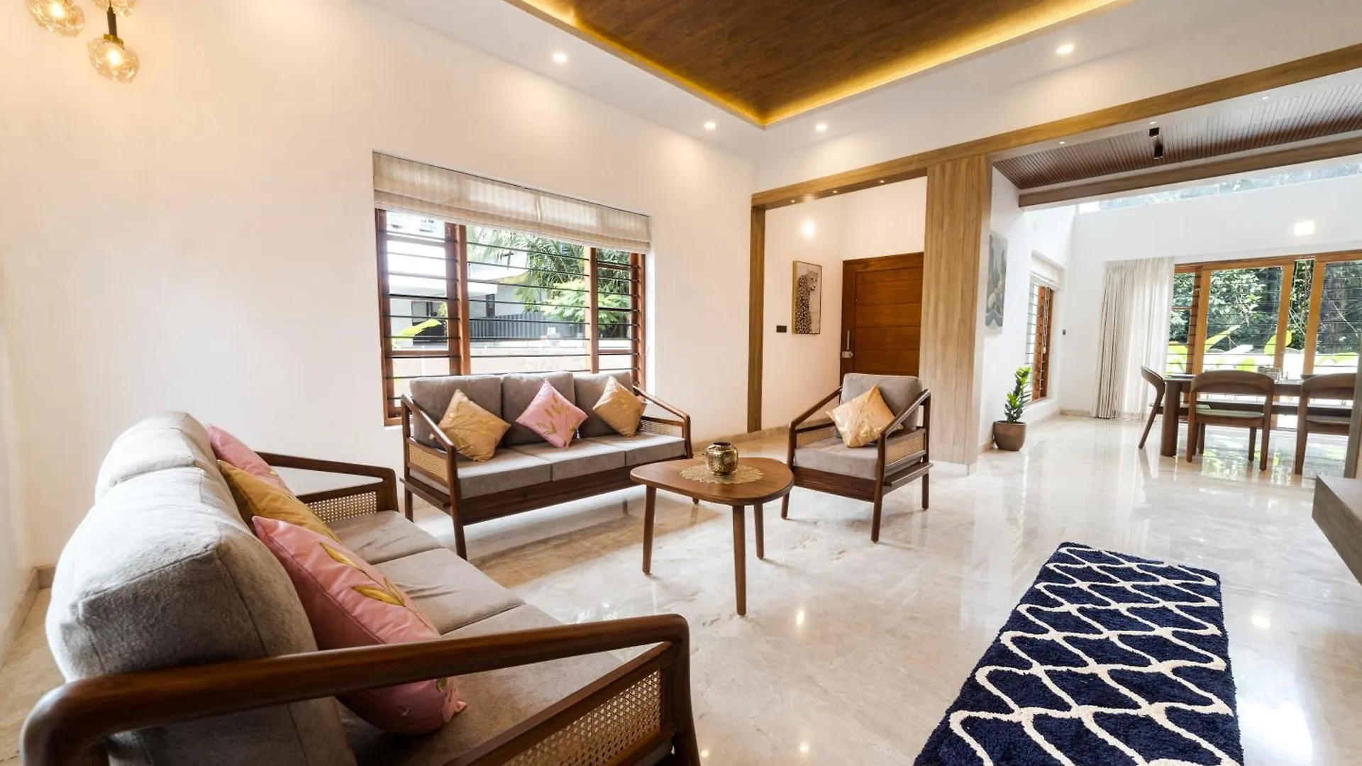 The Zenith - Premium Pool Villa Kochi