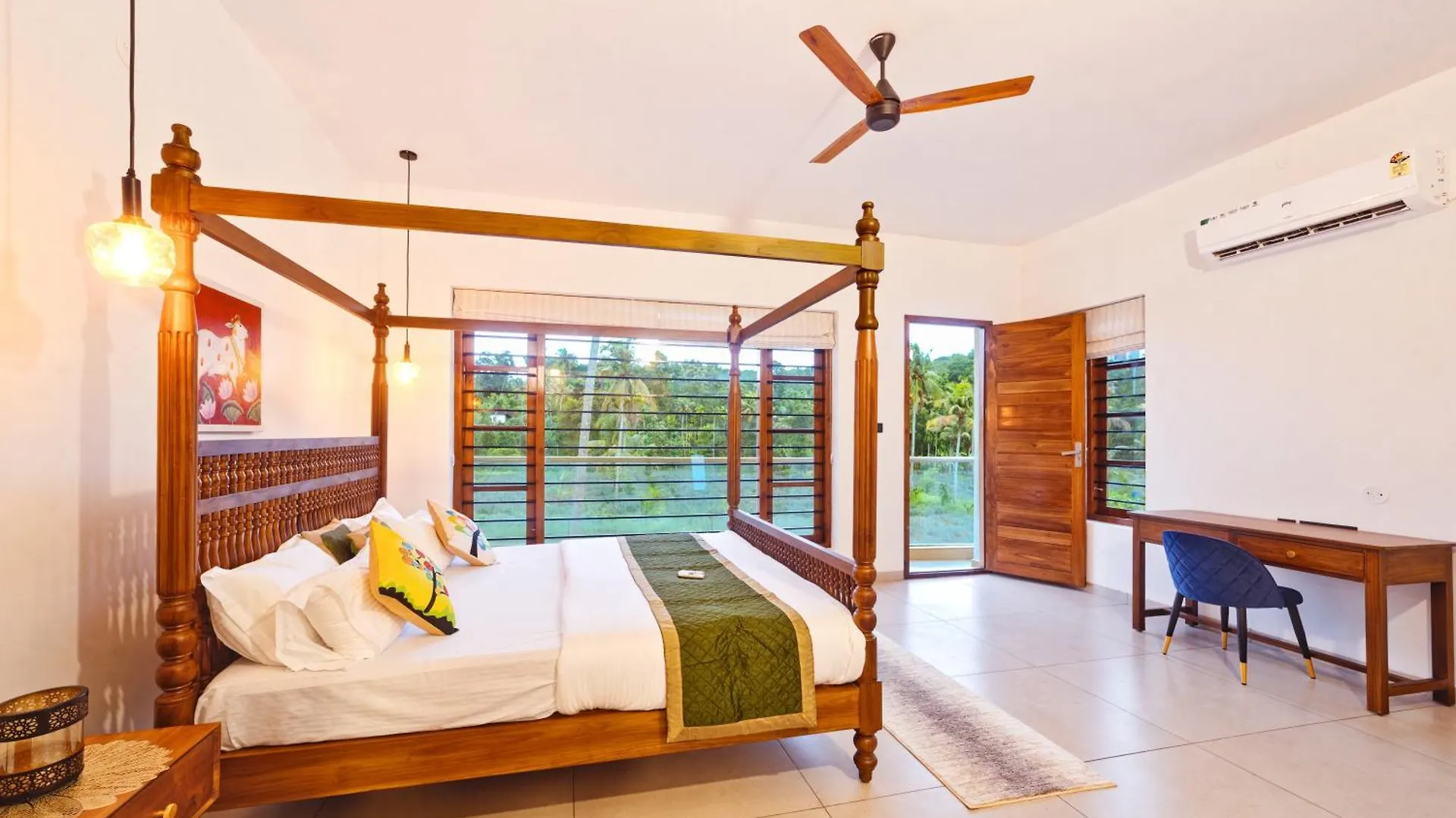 The Zenith - Premium Pool Villa Kochi Indien